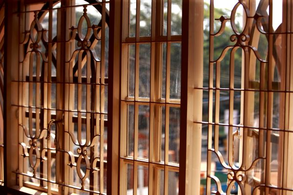 Cost of Metal Window Repair in Largo