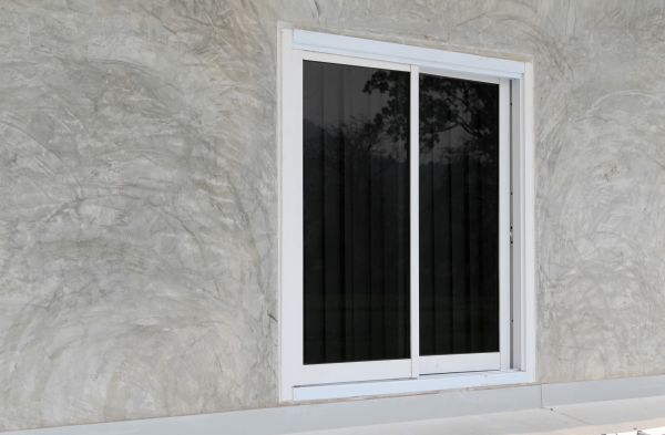 Sliding Window Replacement in Largo